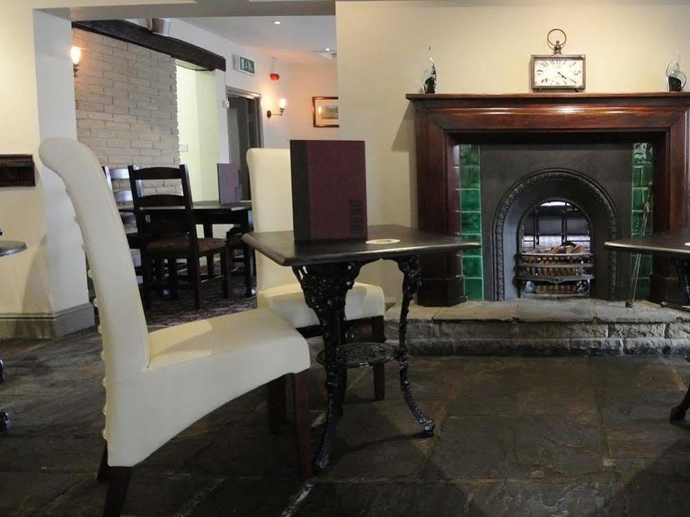 The Black Bull Inn Escrick Eksteriør bilde